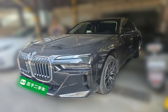 宝马7系 2023款 735Li M运动套装