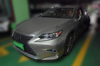 雷克萨斯ES 2015款 300h 舒适版