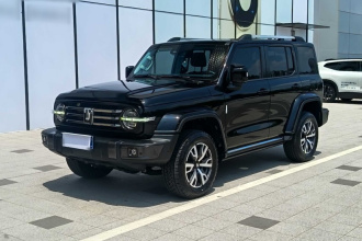 坦克300 2023款 城市版 2.0T 很有型
