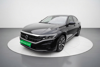 大众 帕萨特 2022款 330TSI 豪华版