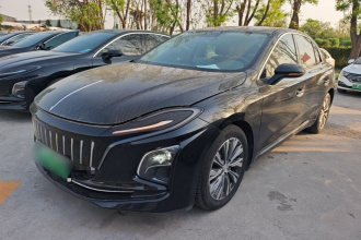 红旗E-QM5 2022款 431km 充电乐享版