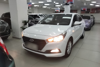 现代 悦纳 2016款 1.4L 手动炫酷版GLS