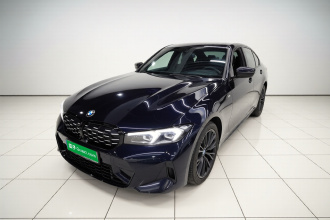 宝马3系 2024款 325i M运动曜夜套装