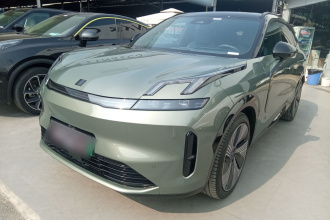 领克08 EM-P 2023款 220km 四驱性能Halo