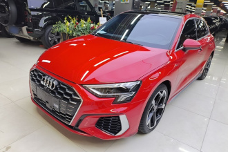 奥迪A3 2023款 改款 Sportback 35 TFSI 豪华运动型