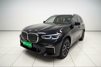 宝马X5 2022款 xDrive 30Li 尊享型M运动套装