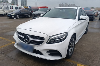 奔驰C级 2019款 C 180 L 时尚型运动版