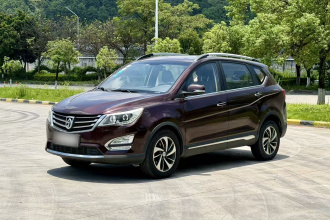 宝骏560 2016款 1.5T 手动豪华型