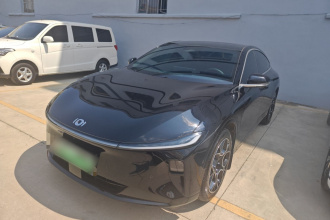 长安启源A07 2025款 蓝鲸纯电版 625旗舰型