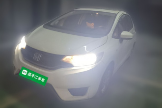 本田 飞度 2016款 1.5L LXS CVT舒适天窗版
