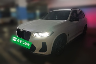 宝马X3 2022款 改款二 xDrive30i 领先型 M曜夜套装