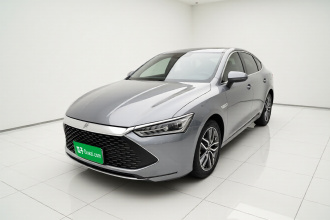 比亚迪 秦PLUS 2021款 DM-i 55KM 旗舰型