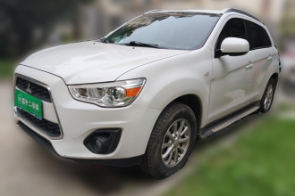 三菱 劲炫ASX 2015款 2.0L CVT两驱精英版
