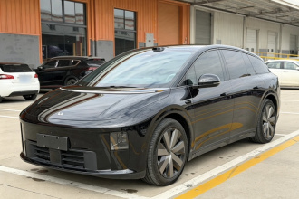理想汽车 理想i6 2025款 四驱标准版