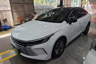 比亚迪 驱逐舰05 2024款 荣耀版 DM-i 55KM 豪华型