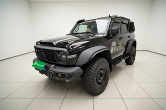 坦克300 2023款 2.0T 铁骑02