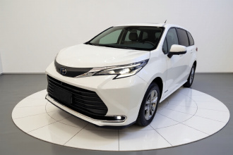丰田 赛那SIENNA 2023款 2.5L混动 舒适版