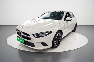 奔驰A级(进口) 2022款 A 200 动感型