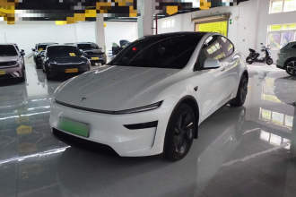 特斯拉 Model Y 2025款 长续航全轮驱动版