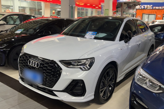 奥迪Q3 Sportback 2023款 40 TFSI 时尚型