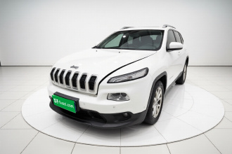 Jeep 自由光 2017款 2.0L 优越版