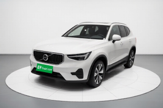 沃尔沃XC40 2024款 B3 智远豪华版