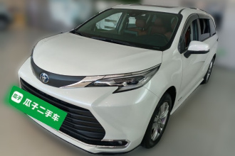 丰田 赛那SIENNA 2023款 2.5L混动 舒适版