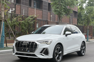 奥迪Q3 2022款 35 TFSI 时尚动感型