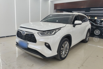 丰田 汉兰达 2023款 2.5L智能电混双擎四驱尊贵版 7座