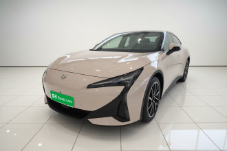 ARCFOX极狐 极狐 阿尔法S5 2024款 708MAX 200kW