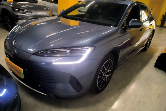 比亚迪 海豹 2024款 荣耀版 DM-i 1.5L 121km 豪华型