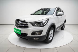 海马S5 2016款 1.5T CVT创享版