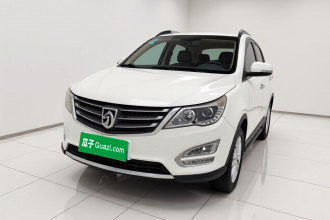 宝骏560 2015款 1.8L 手动精英型