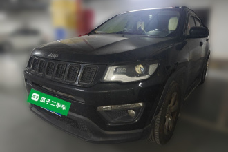 Jeep 指南者 2017款 200T 自动家享版