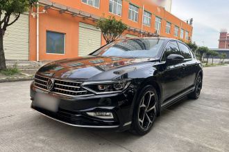 大众 迈腾 2023款 200万辆纪念版 330TSI DSG豪华型