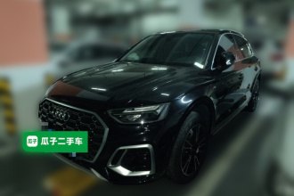 奥迪Q5L 2024款 40 TFSI 时尚动感型
