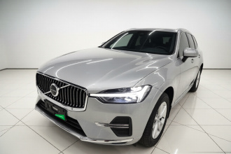 沃尔沃XC60 2022款 B5 四驱智逸豪华版