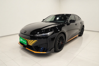 长安UNI-V 2024款 1.5T 尊贵运动型