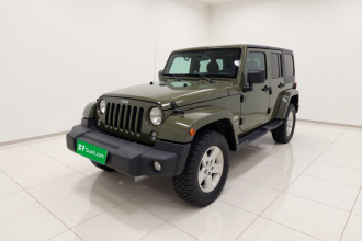 Jeep 牧马人 2014款 2.8TD Sahara 四门版