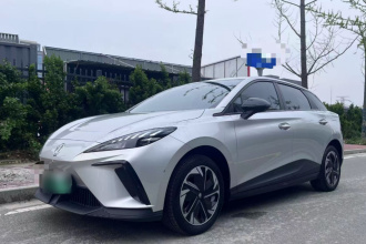 名爵 MG4 EV 2023款 415km 出海冠军版
