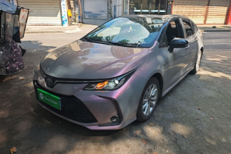 丰田 卡罗拉 2023款 1.8L 智能电混双擎 精英版