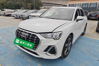 奥迪Q3 2021款 35 TFSI 时尚动感型