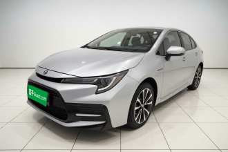 丰田 雷凌 2022款 双擎 1.8H E-CVT运动版