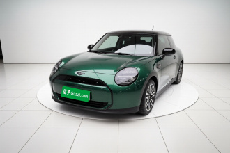 电动MINI COOPER 2025款 456km COOPER E 经典派