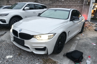 宝马4系 2016款 420i 设计套装型