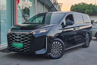 比亚迪 夏 2025款 DM-i 1.5T 180km 超越型