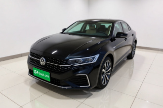 大众 帕萨特 2022款 330TSI 豪华版