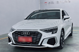 奥迪A3 2022款 A3L Limousine 35 TFSI 时尚运动型