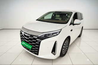 比亚迪 夏 2025款 DM-i 1.5T 180km 超越型