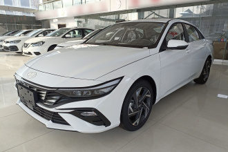 现代 伊兰特 2023款 1.5L CVT GLX精英版